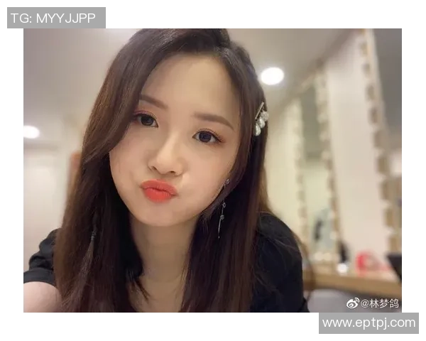 龙珠直播平台美女解说员激情解读足球赛事精彩瞬间